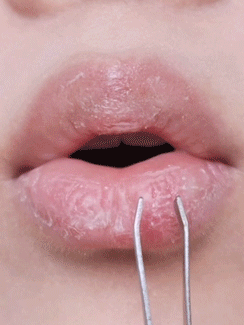 SHEGLAM Bubble Buff Lip Scrub